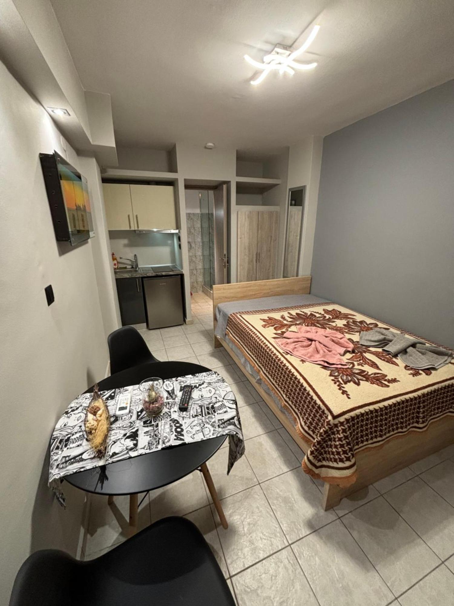 Jordans Room 12 Thessaloniki Exterior photo